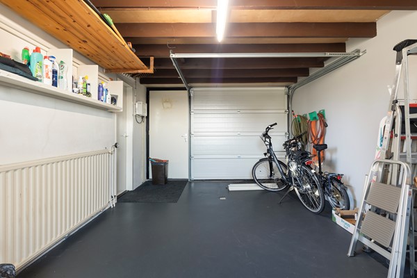 Medium property photo - K. van Zandbergenstraat 12, 9076 GB Sint Annaparochie